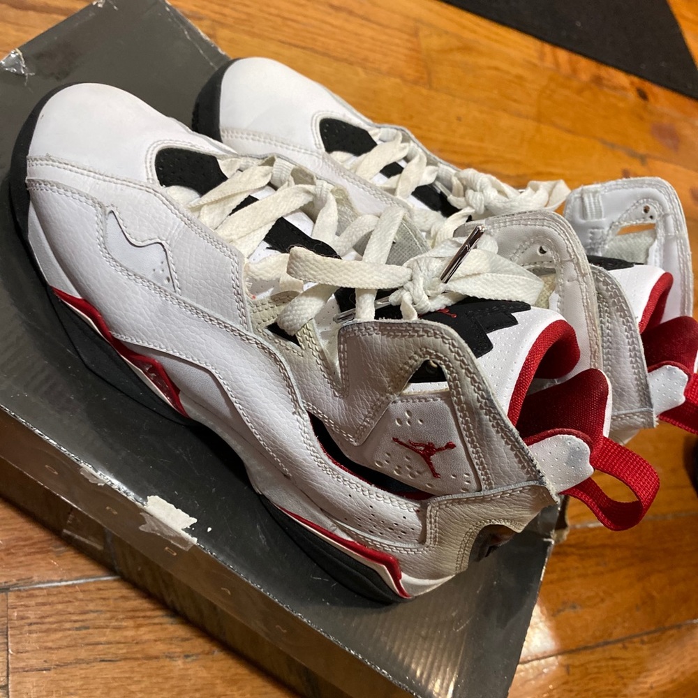 Jordan true flight